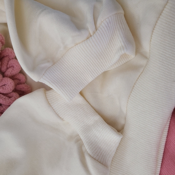 NEW Chenille Cream Crewneck with Pink Heart Size 3T - Picture 5 of 5